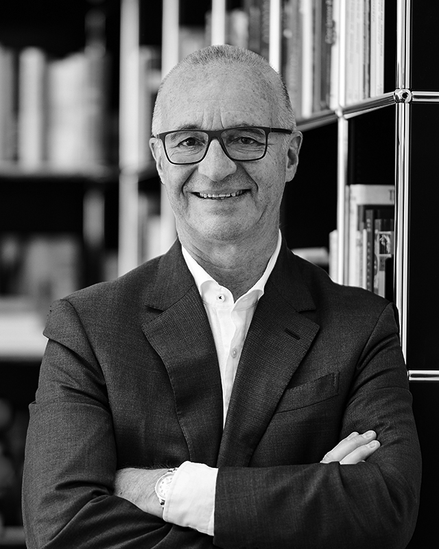 Dr. Christoph Nussbaumer